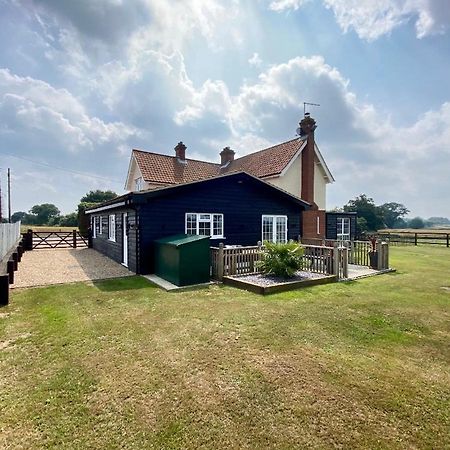 Near Woodbridge The Annexe Eyke Fantastic Views With Dog Secure Garden And Paddock Vila Exterior foto
