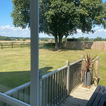 Near Woodbridge The Annexe Eyke Fantastic Views With Dog Secure Garden And Paddock Vila Exterior foto