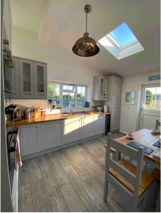 Near Woodbridge The Annexe Eyke Fantastic Views With Dog Secure Garden And Paddock Vila Exterior foto